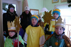 Dreikönigssingen der Sternsinger in Naumburg (Foto: Karl-Franz Thiede)